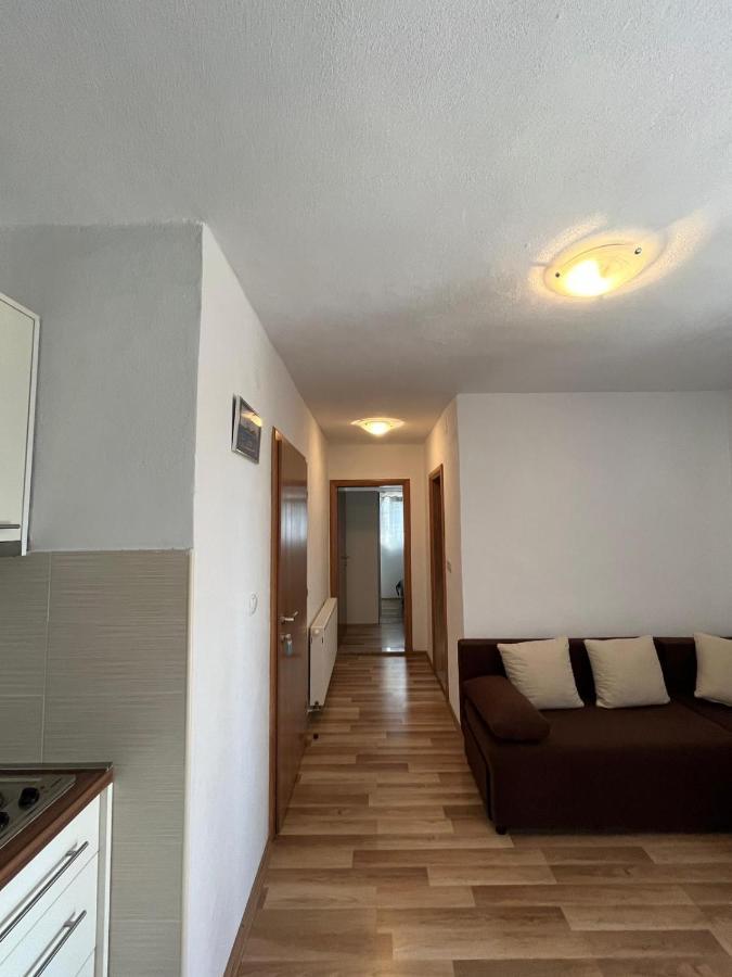Apartmani Mia Драге Екстериор снимка