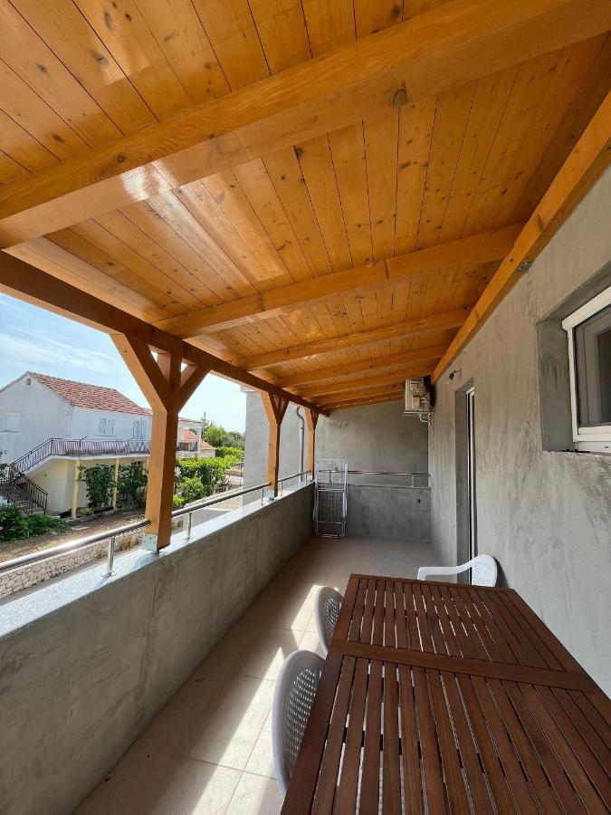 Apartmani Mia Драге Екстериор снимка
