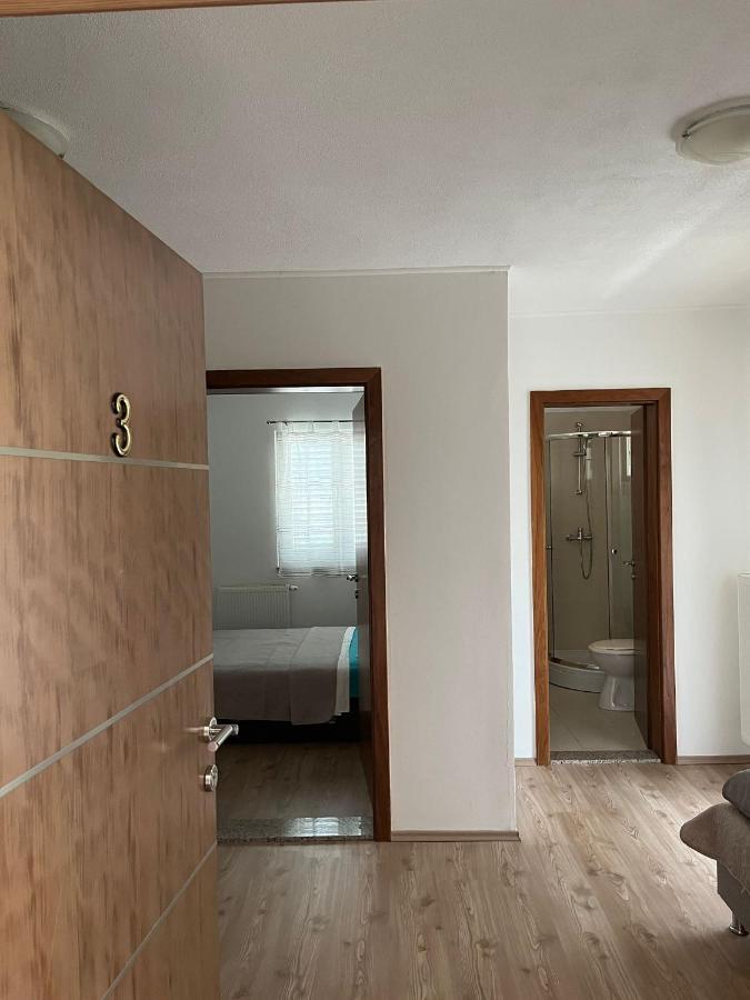 Apartmani Mia Драге Екстериор снимка